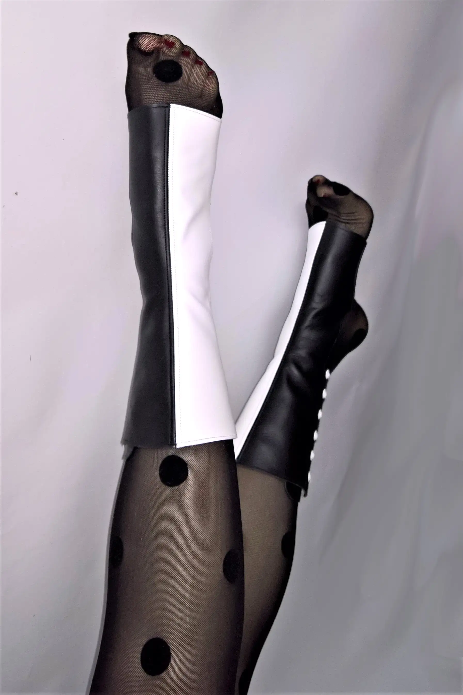 2-tone Black & White Short Aerial boots