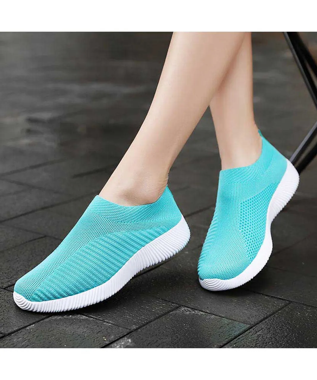 Blue texture stripe slip on shoe sneaker