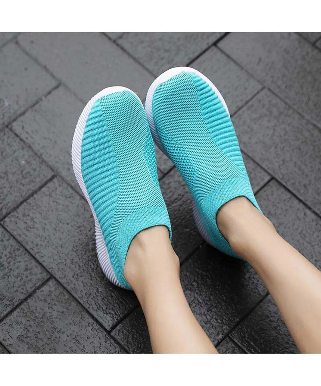 Blue texture stripe slip on shoe sneaker