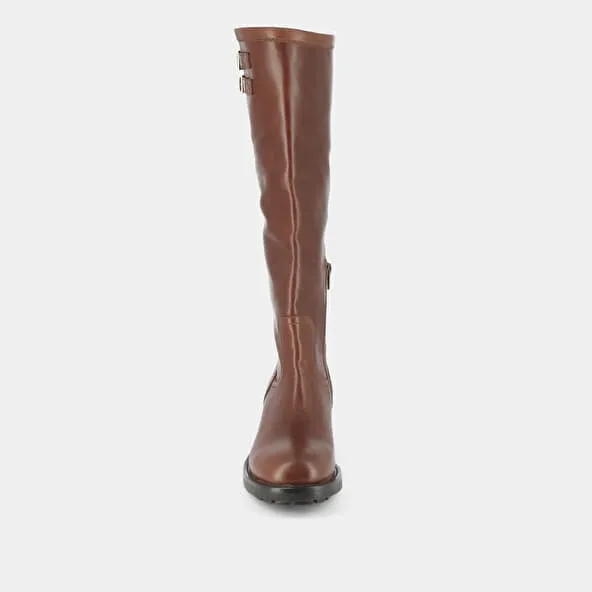 Boots with notched soles in cognac greased leather