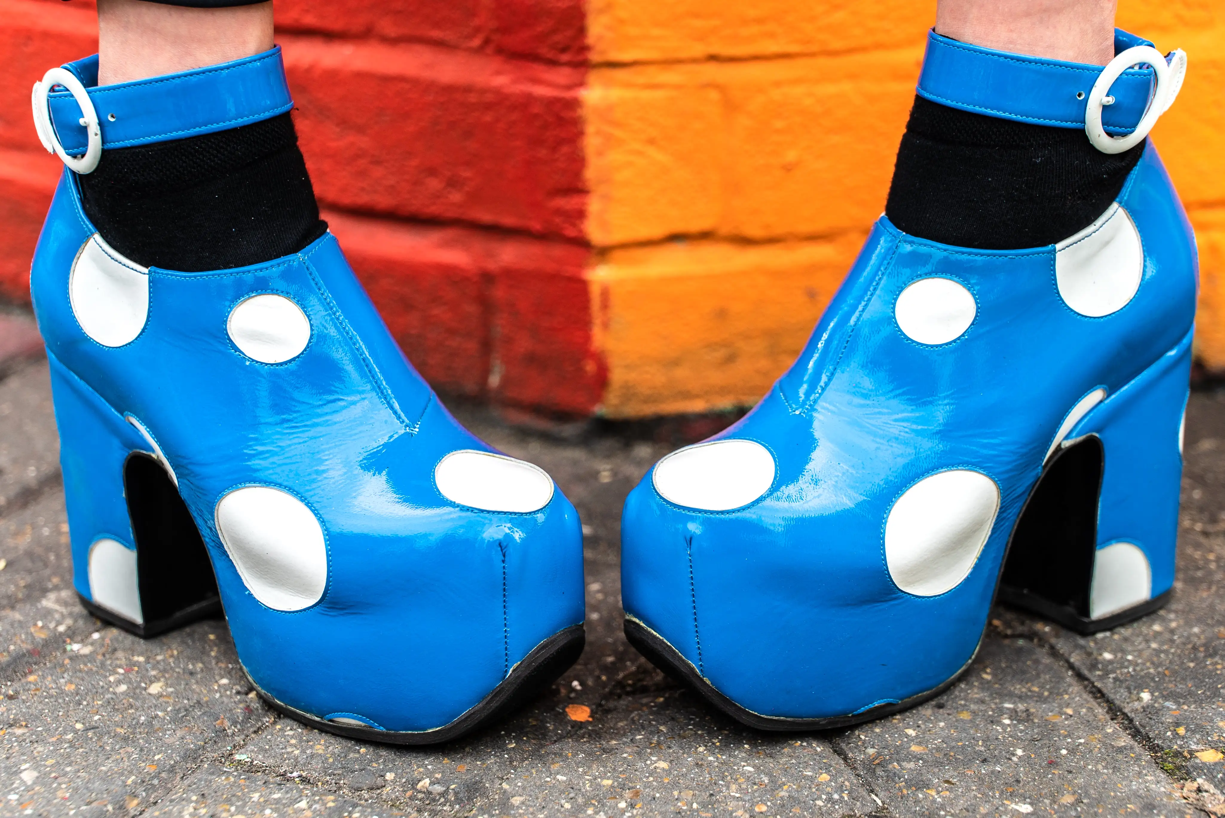 Cartoon Polkadot Platform Shoes - Blue & White Patent