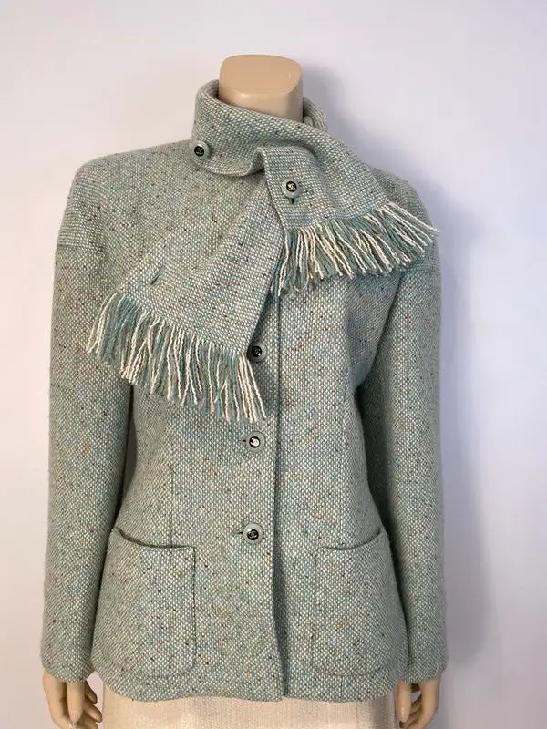 Chanel Pastel Green Wool Tweed Jacket with removable Scarf US 4/6/8