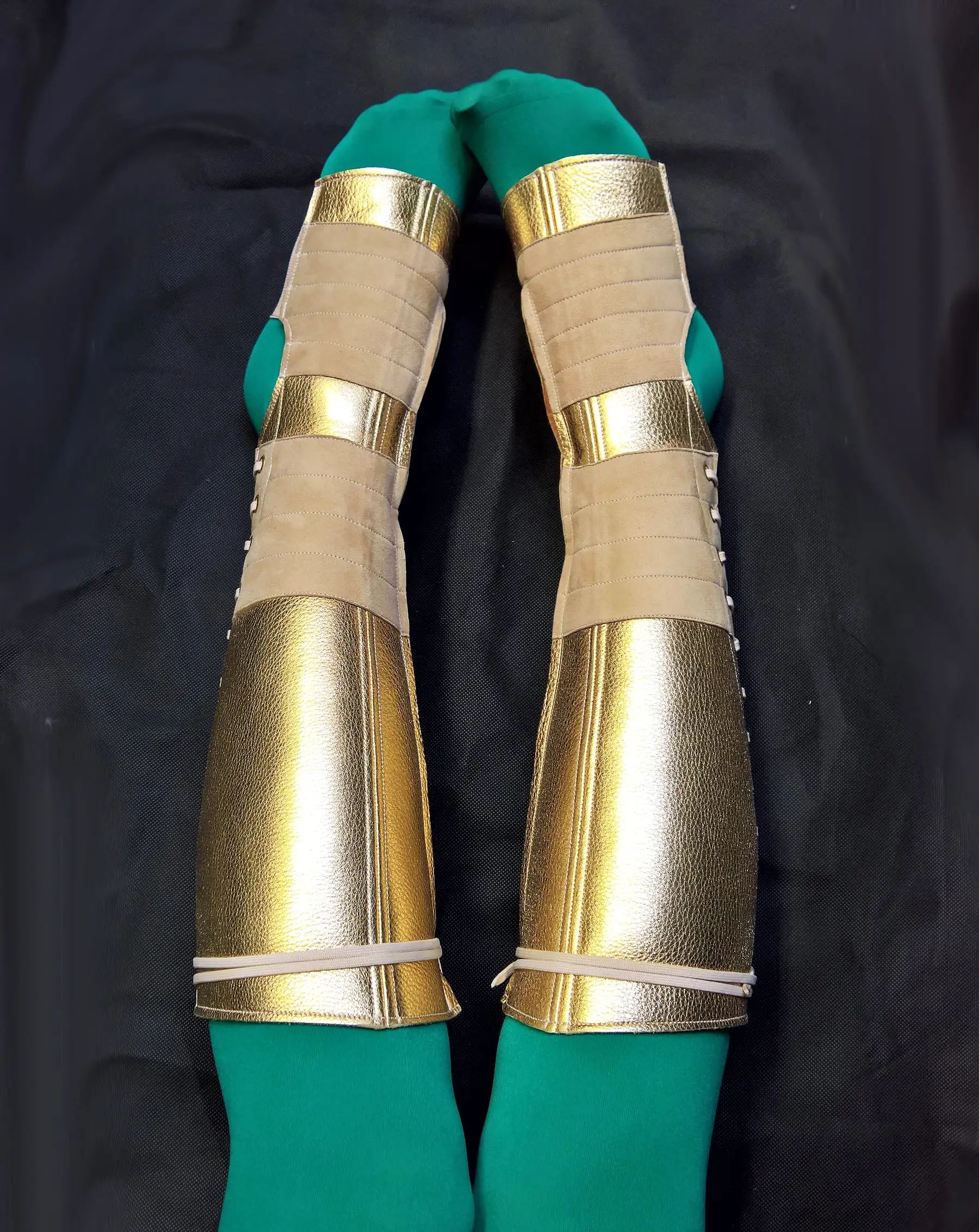 GOLD METALLIC Aerial boots w/ Suede Grip