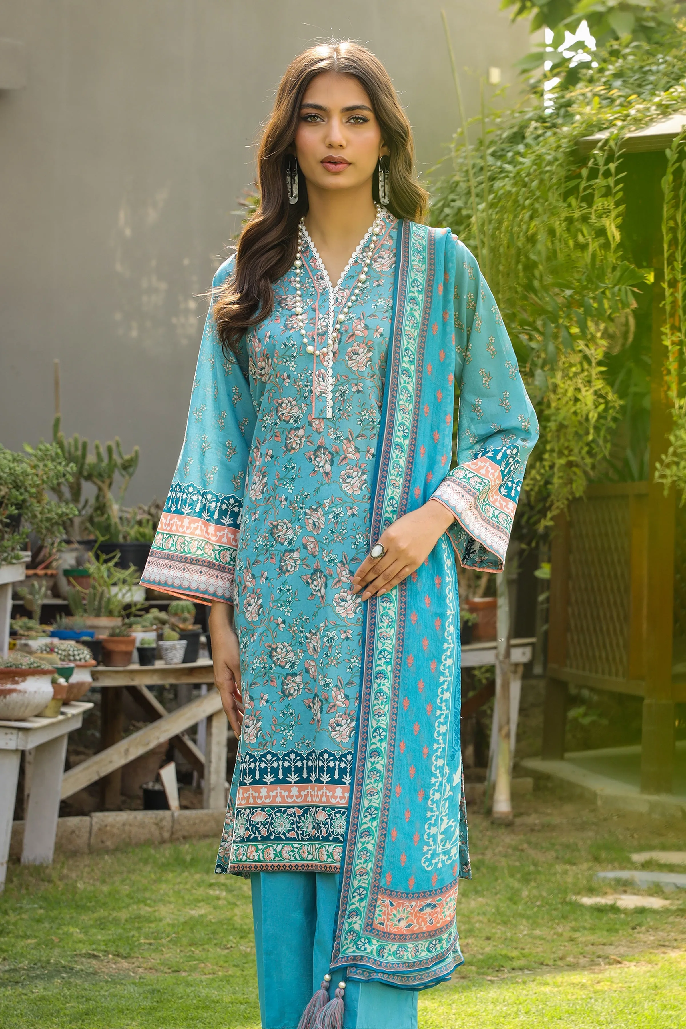 Komal Prints by Lakhany Unstitched Printed Lawn 3Pc Suit LG-IZ-0147-A