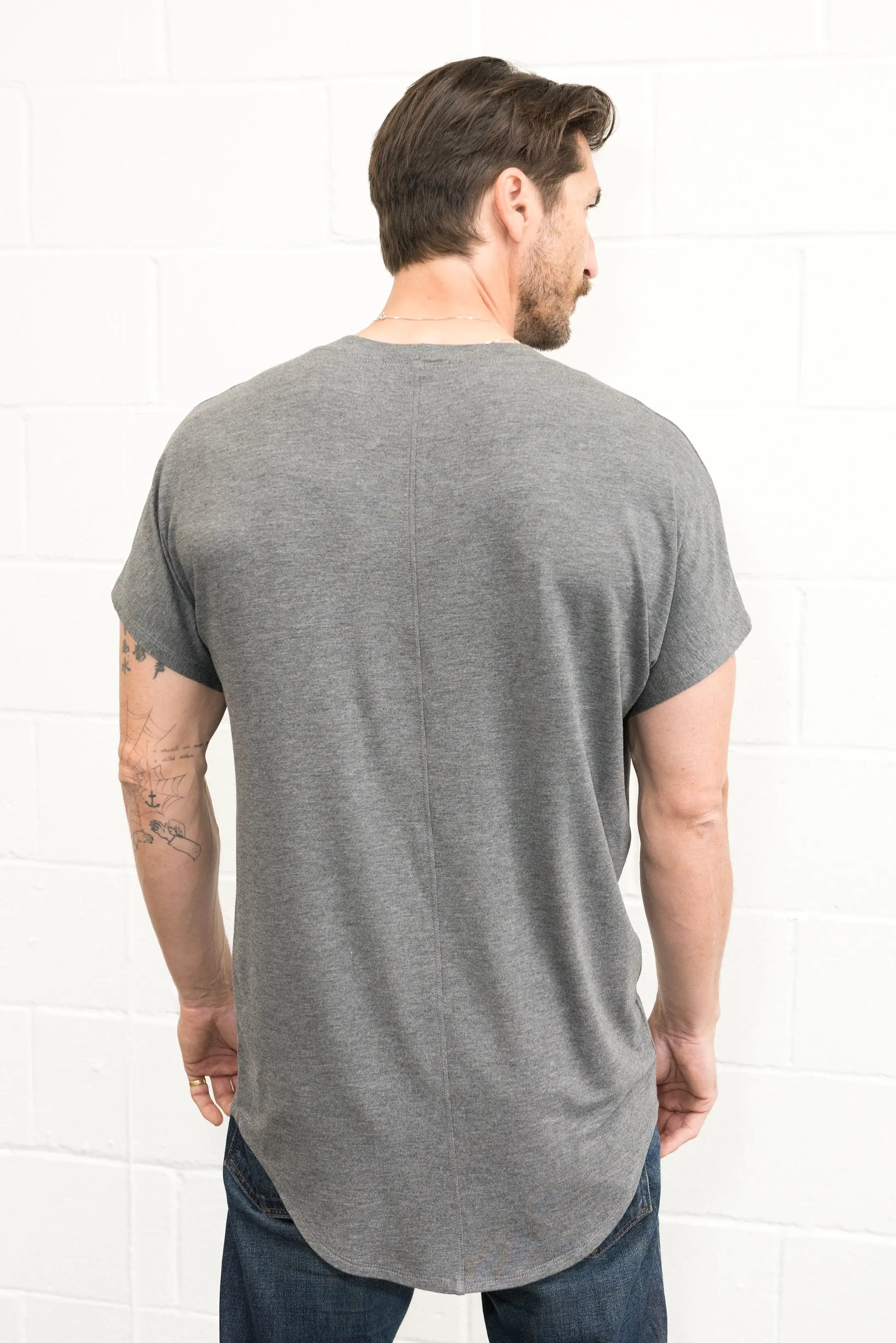 Men's Modal Center Stitch Curved Bottom Crew Neck Tee