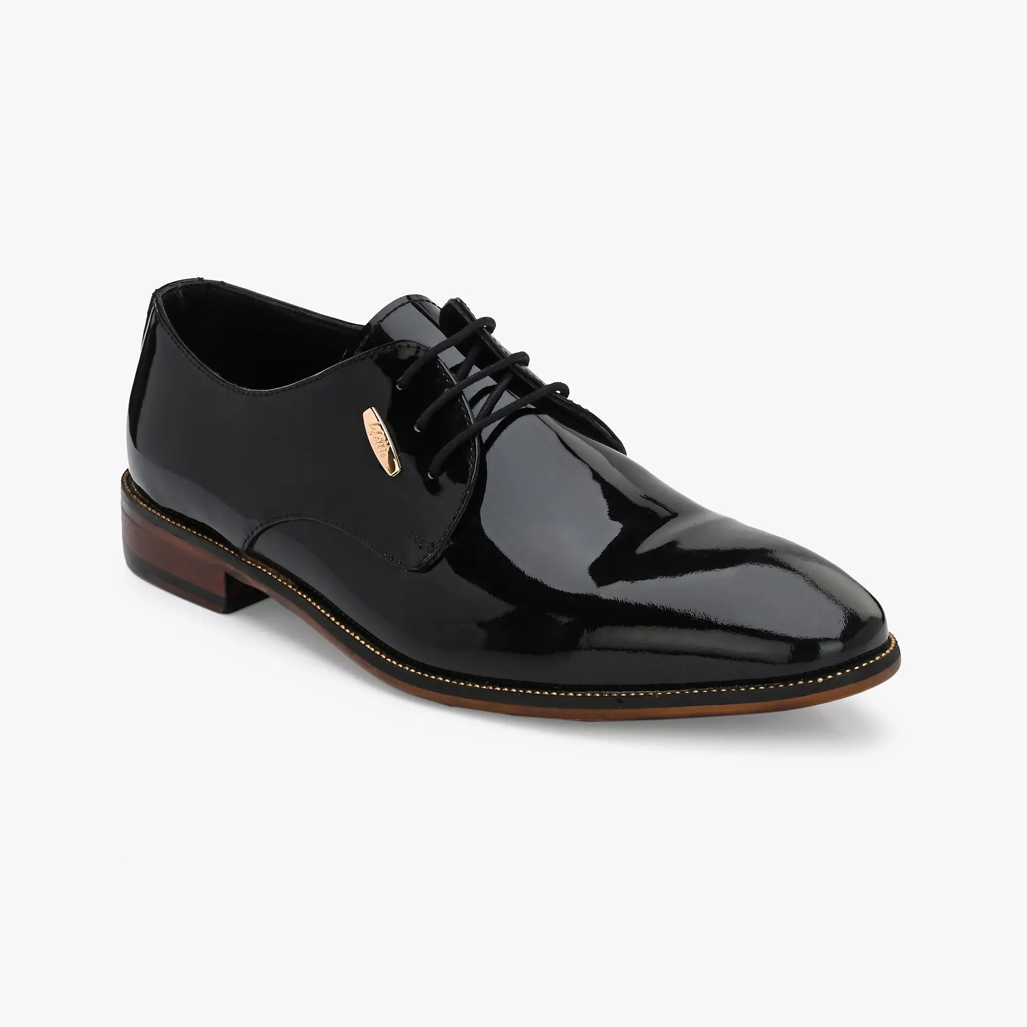 Patent Black Lace-Up Shoes by Lafattio