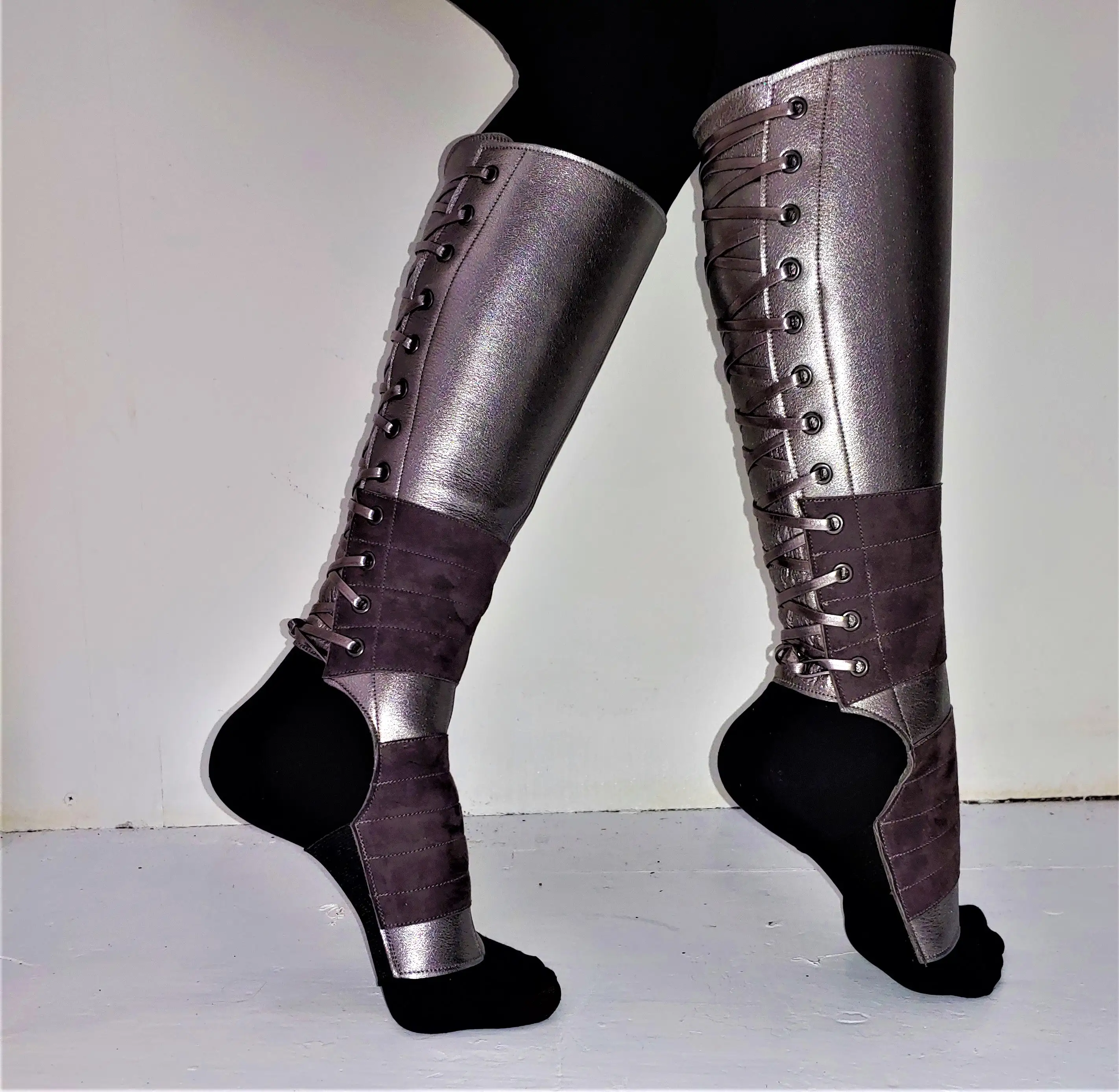 PEWTER/ Dark Silver METALLIC Aerial boots w/ Suede Grip