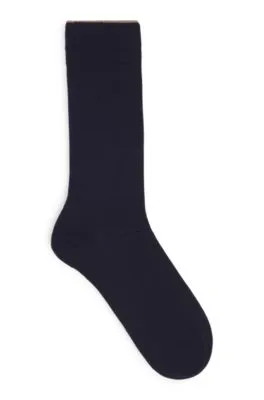 Regular-length socks in a cashmere blend