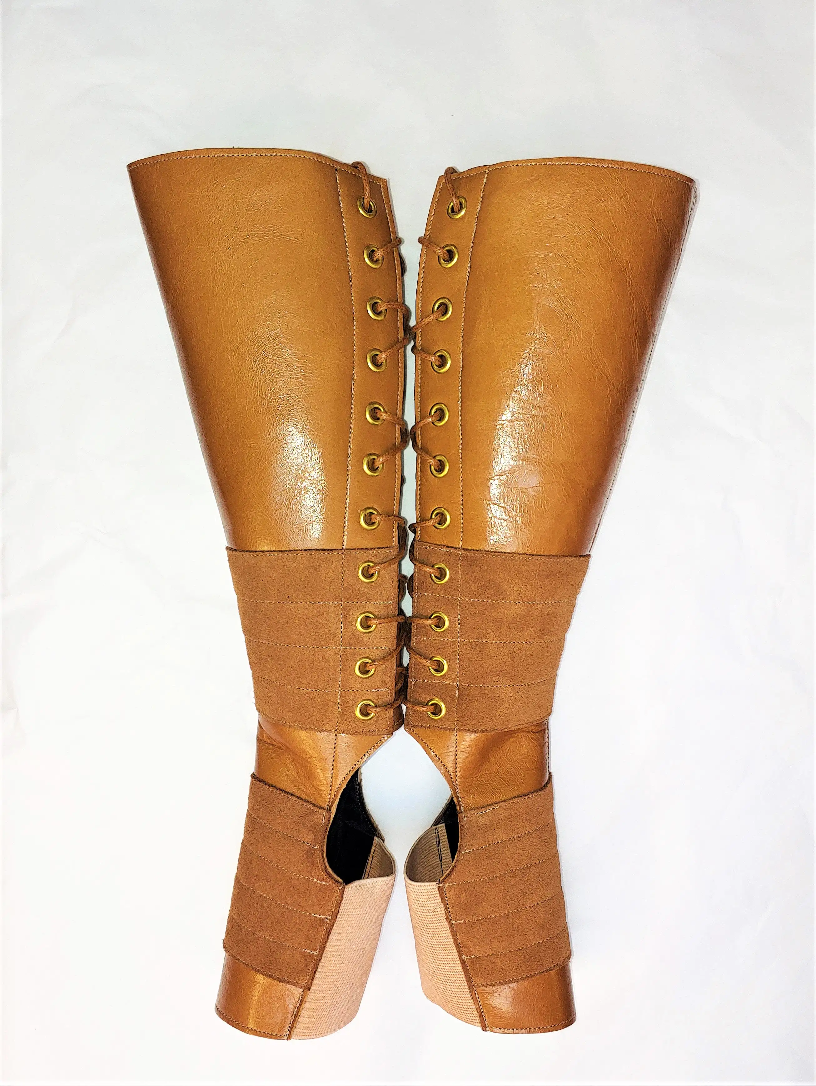 TAN Leather Aerial boots w/ Suede Grip