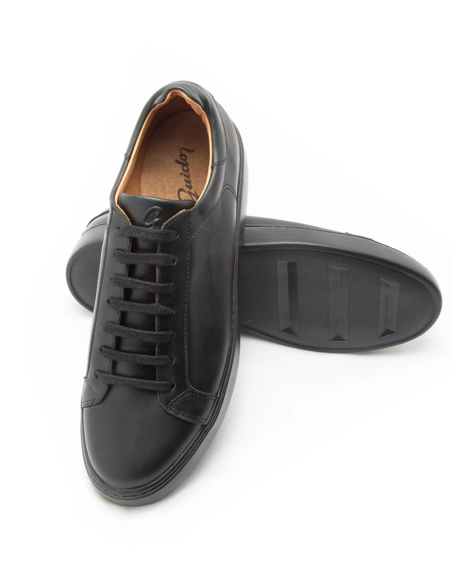 Urban 2233 Black