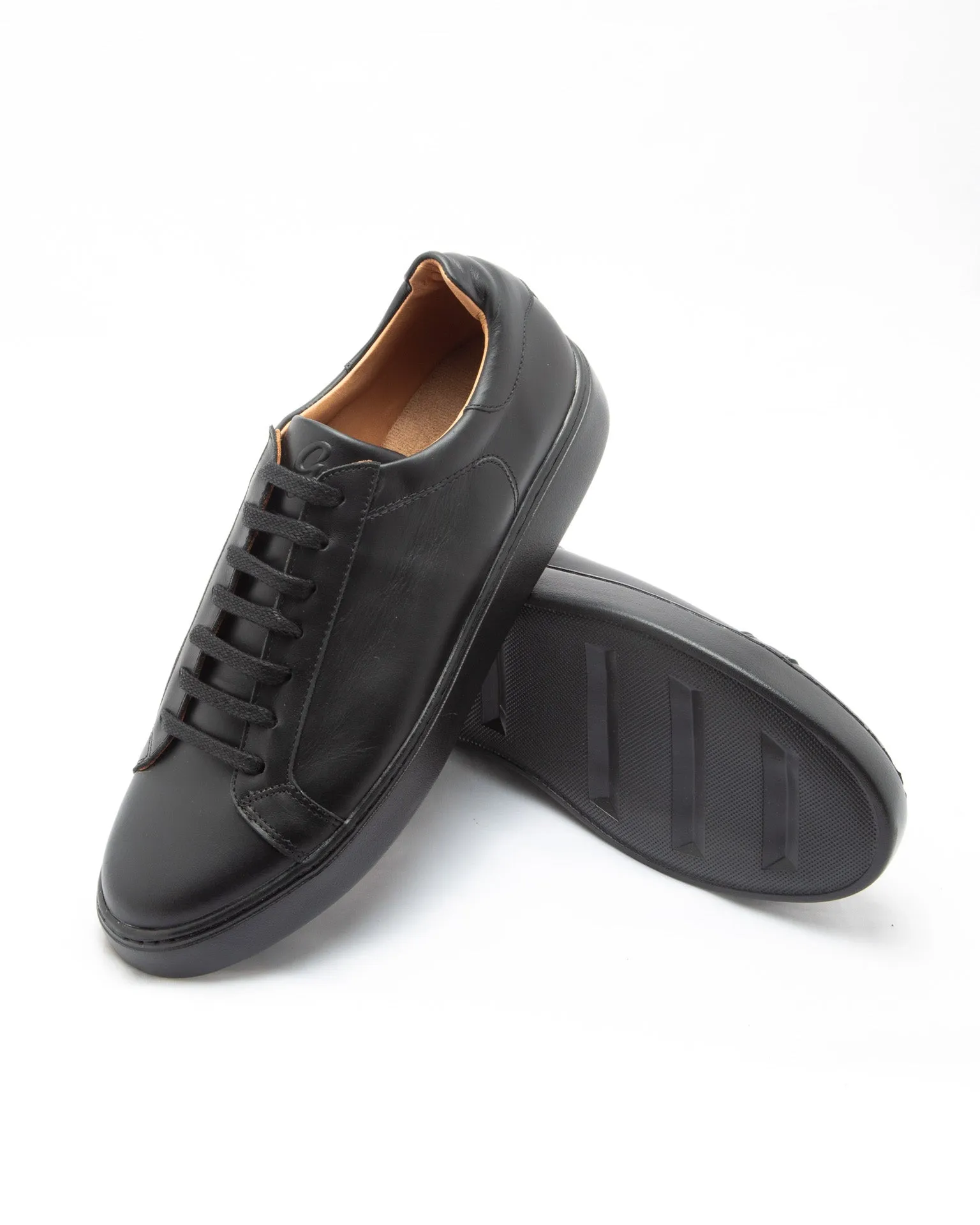 Urban 2233 Black