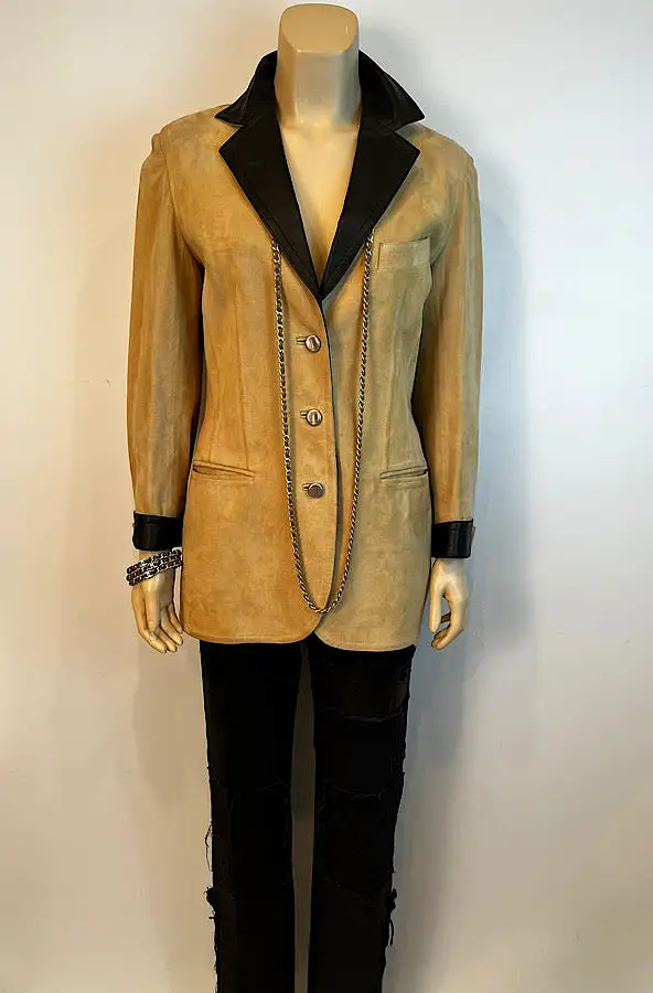 Vintage Chanel 98P 1998 Spring Suede and Lambskin Leather Beige/Dark Brown Trim Jacket FR 36