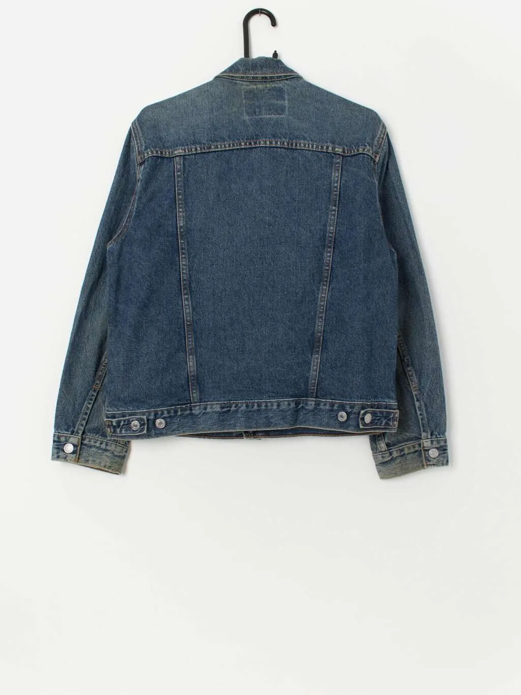 Vintage Levis denim trucker jacket in mid blue – Small / Medium