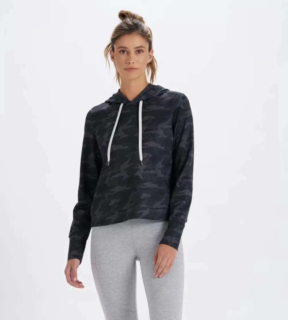 vuori  |Hoodies & Sweatshirts