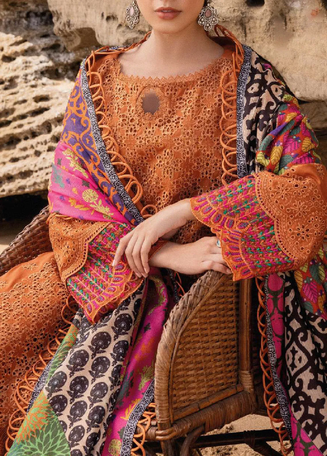 Zainab Chottani Embroidered Lawn Unstitched 3 Piece Suit - ZC24CL 4A NAYSA